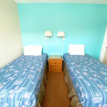Aparthotel Camelot By The Sea à Tierra Verde Extérieur photo