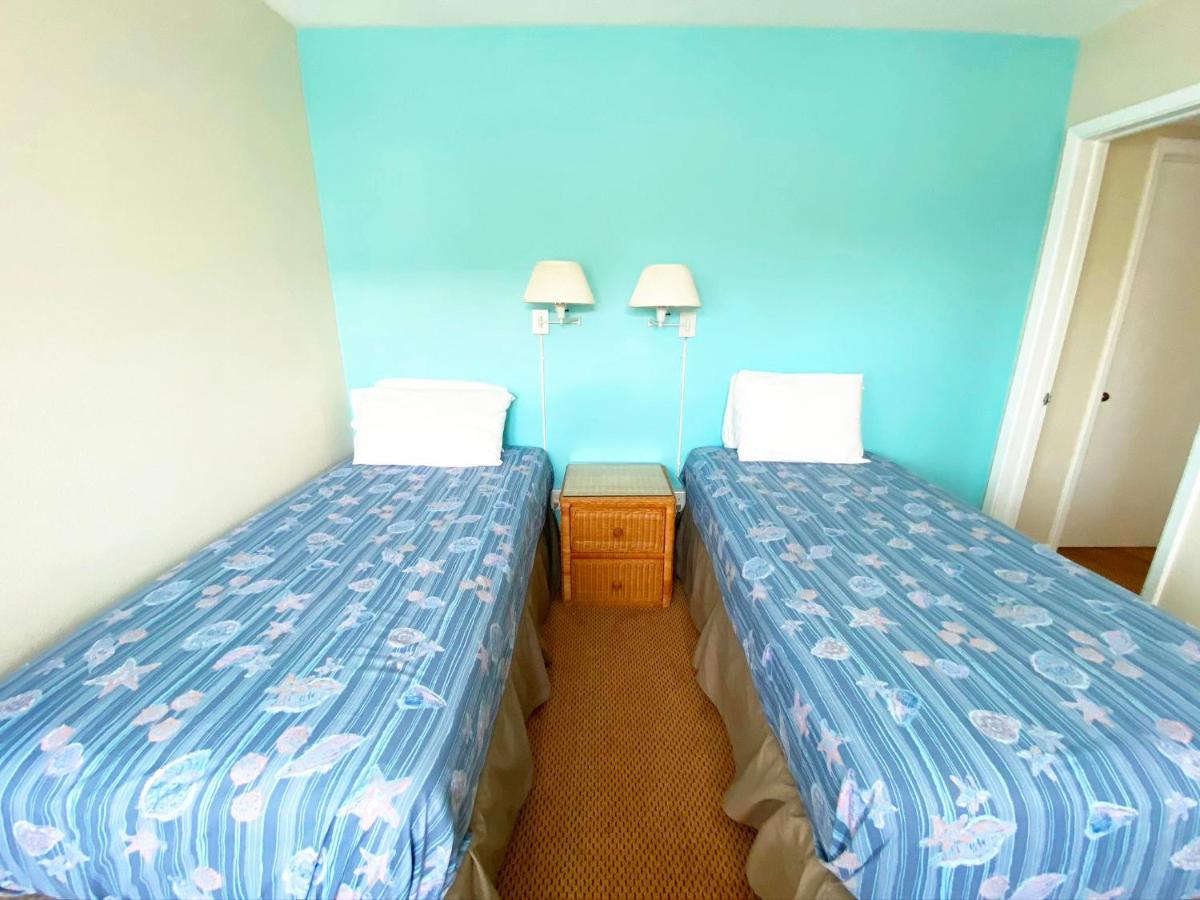 Aparthotel Camelot By The Sea à Tierra Verde Extérieur photo